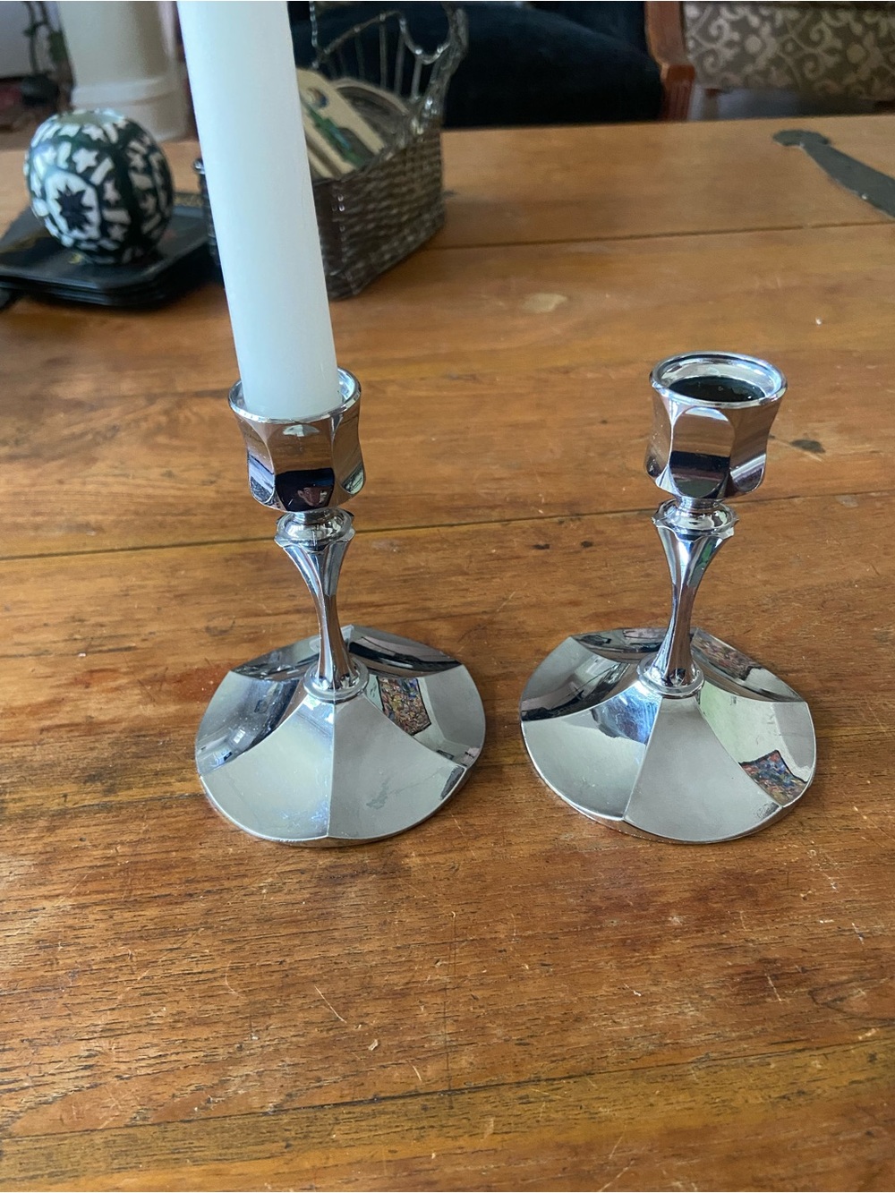 2 Vintage MCM Irvinware Polished Silver Metal Taper Candle Holders -